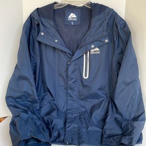 Ozark trail outdoor equipment lightweight multi pocket, rain jacket medium